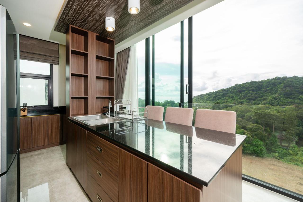 Scenic Seaview 270 Panorama, 2br Penthouse Vv C701 Apartment Patong
