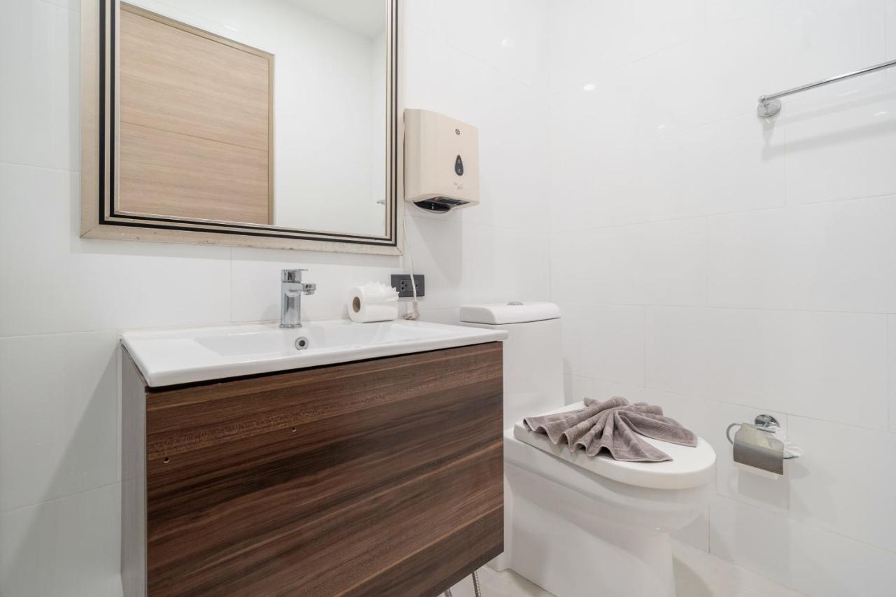 Scenic Seaview 270 Panorama, 2br Penthouse Vv C701 Patong